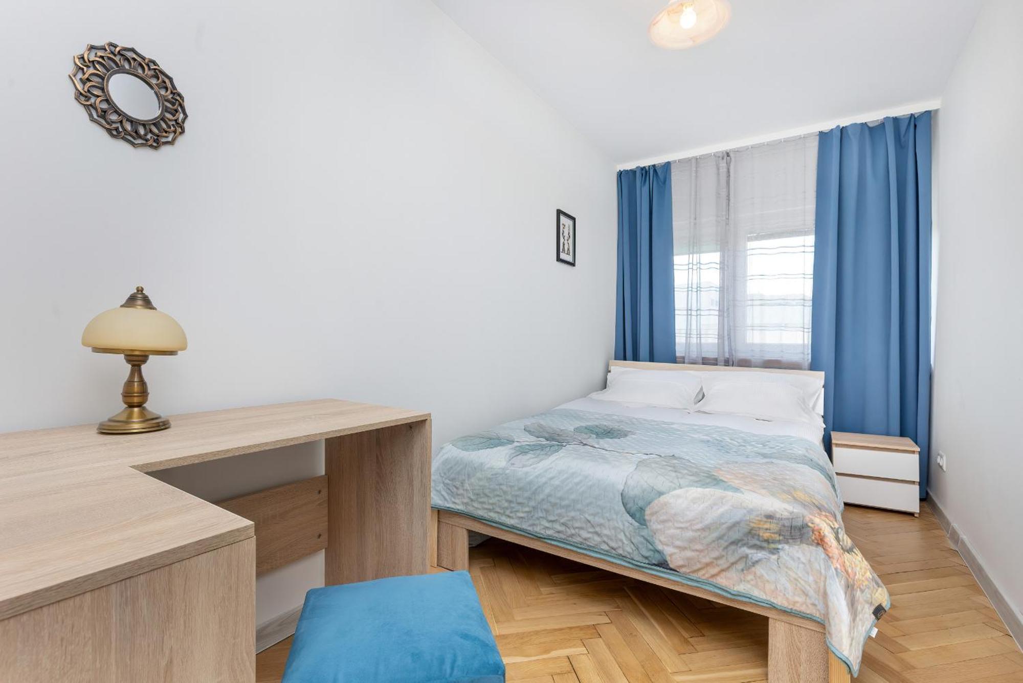 Cozy And Comfortable Wola Apartment By Noclegi Renters Varsavia Esterno foto